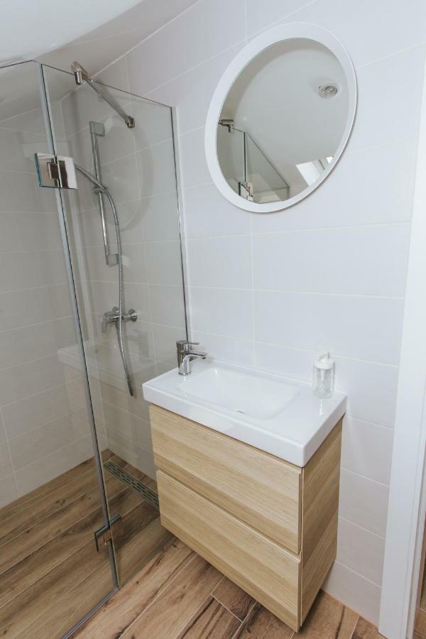 Fyaka Loft Apartments Водице Екстер'єр фото
