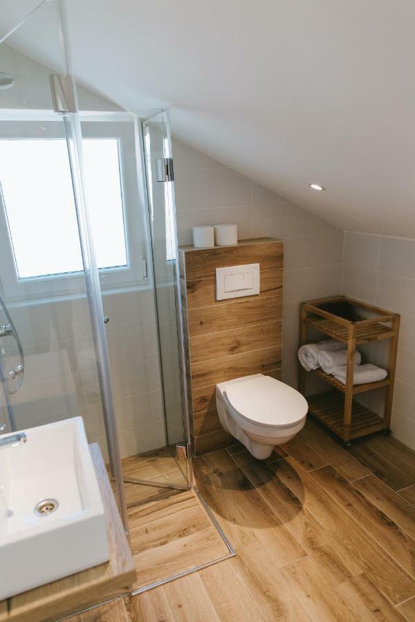 Fyaka Loft Apartments Водице Екстер'єр фото